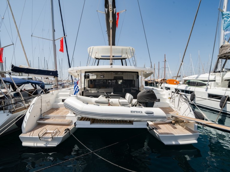 Catamaran rental in Alimos - Lagoon Lagoon 46
