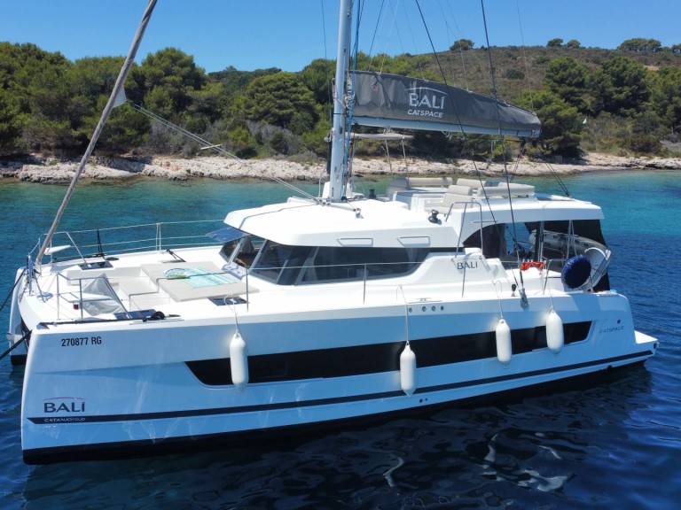 Bali Bali Catspace Voile in Rogoznica on SamBoat