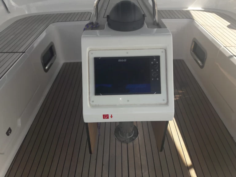 Sailboat rental with or without captain Bavaria Salamina