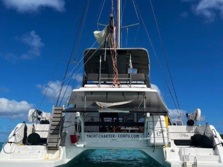 Catamaran rental in Gouvia - Nautitech Nautitech 46 Fly