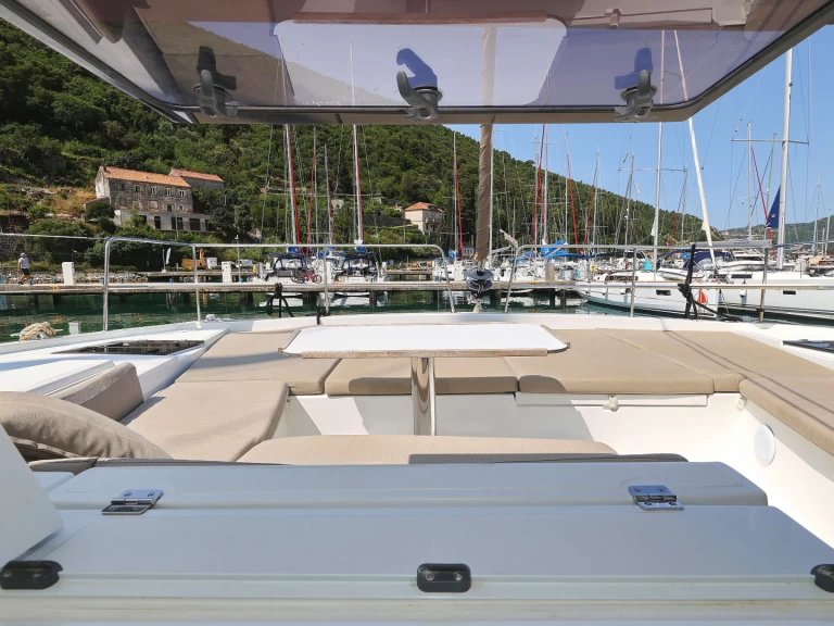 Catamaran rental in Komolac - Bali Bali 4.2