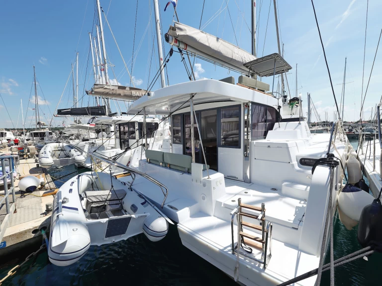 Rent a Bali Bali Catspace Voile Biograd na Moru