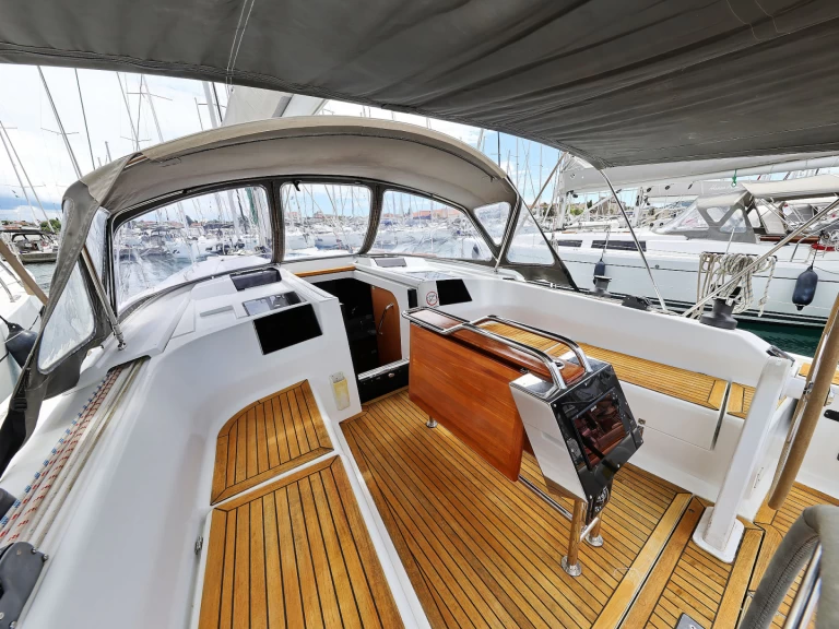 Sailboat rental with or without captain Hanse Biograd na Moru