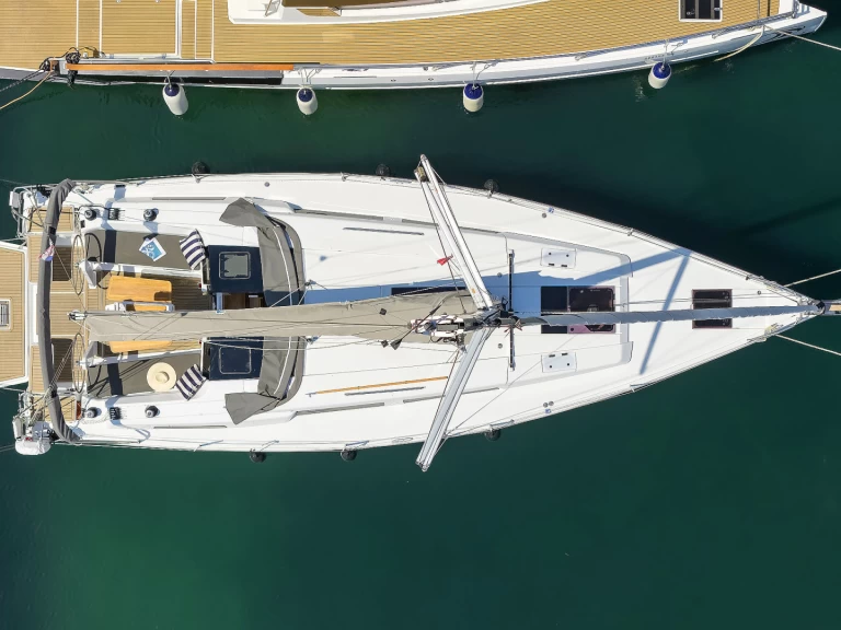 Boat rental Hanse Hanse 418 in Sukošan on Samboat