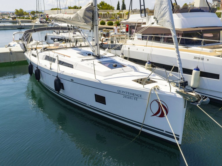 Sailboat rental with or without captain Hanse Sukošan