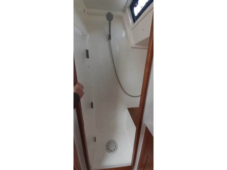 Sailboat rental with or without captain Bavaria Cugnana Verde