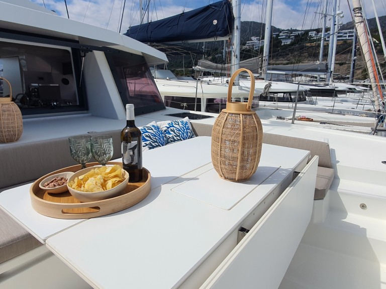 Bareboat Rental Catamaran Bali with a boat licence