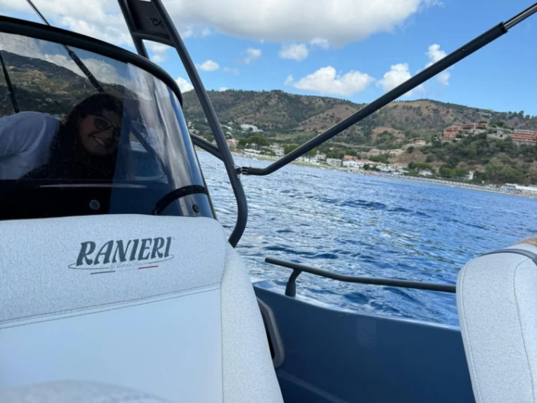 Motorboat rental in Lignano Sabbiadoro - Régal Regal 1900 RS