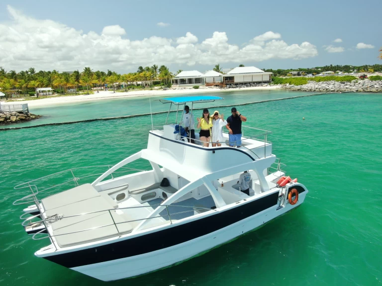Catamaran for rent Punta Cana at the best price
