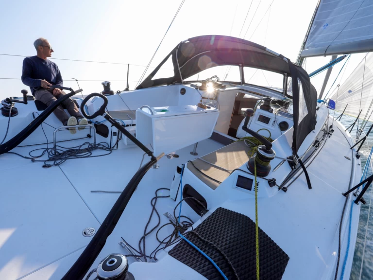 Bareboat Rental Sailboat Jpk with a boat licence