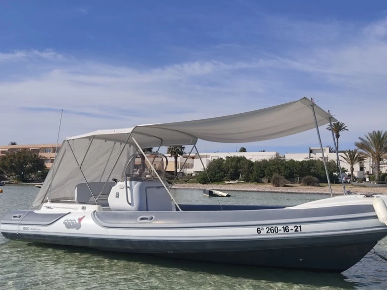 RIB rental in Marina Formentera - MV Marine 650