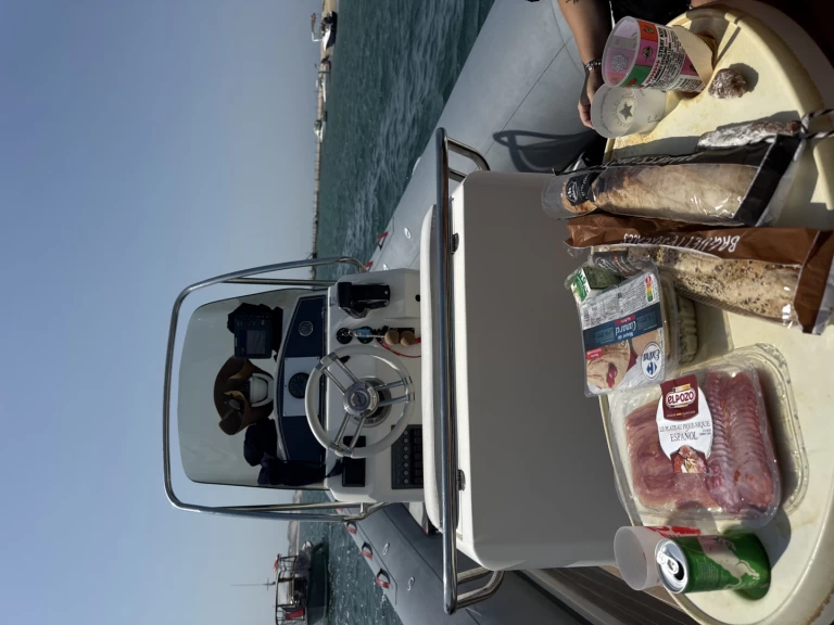 Nuova Jolly King 700 Rs in Arcachon on SamBoat