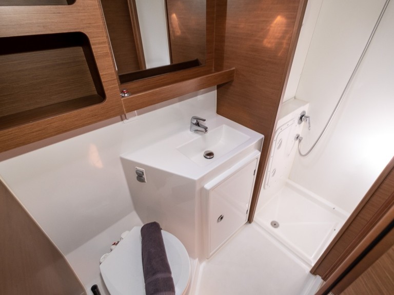 Bareboat Rental Catamaran Lagoon with a boat licence