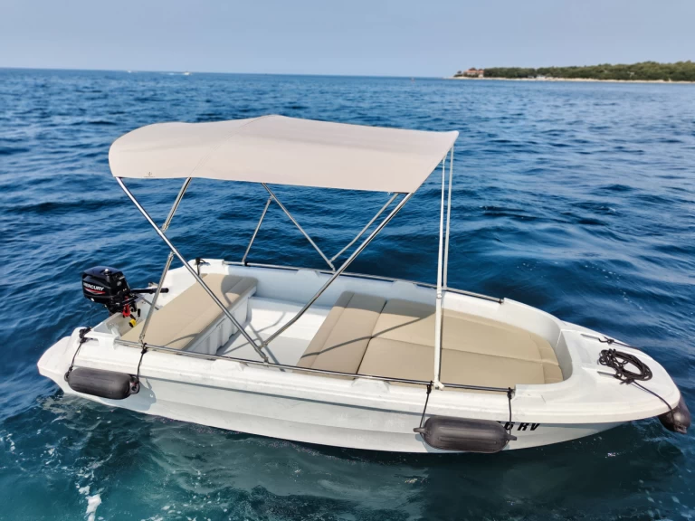 Motorboat rental with or without captain ROTO Rovinj
