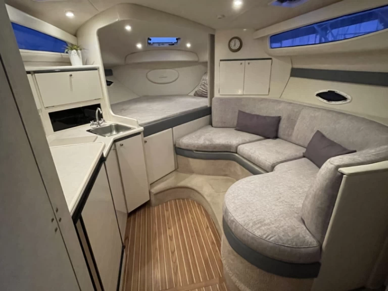 Boat rental Bayliner Bayliner Ciera in Calp / Calpe on Samboat