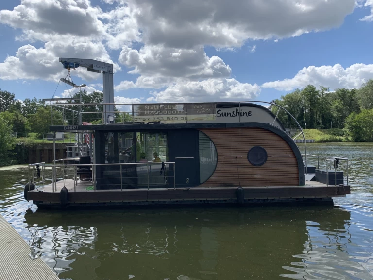 Rent a Nautilus Hausboote Apartmentboot maxi Buchholz