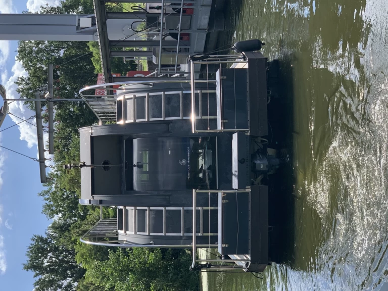 Houseboat for rent Buchholz at the best price