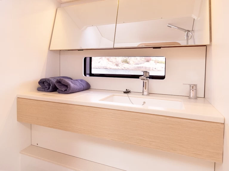 Bareboat Rental Sailboat Dufour with a boat licence