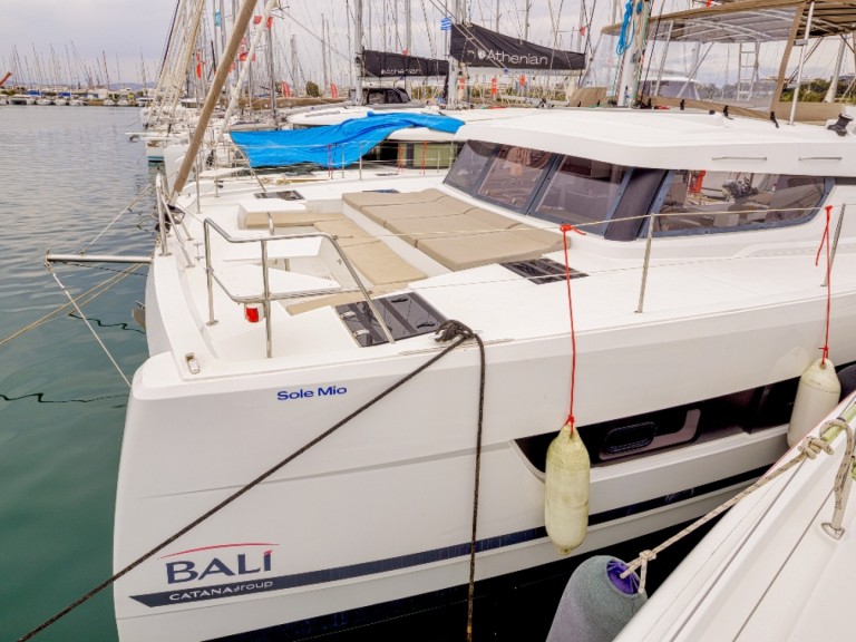 Catamaran for rent Néa Péramos at the best price