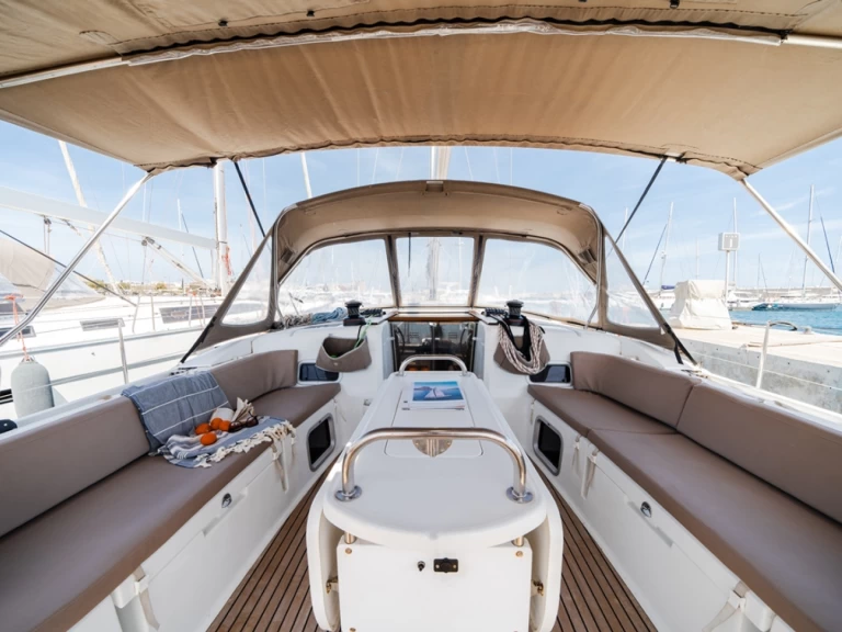 Sailboat rental with or without captain Jeanneau Rhodes (City)