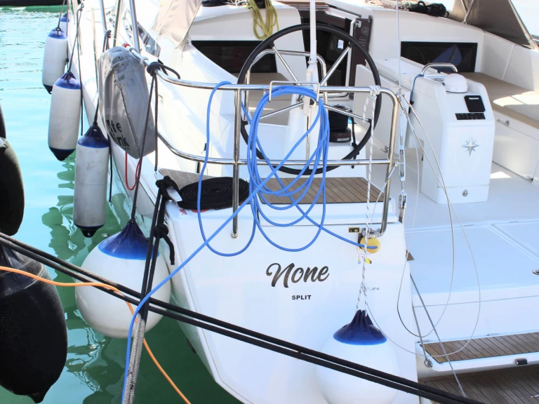 Yacht charter Split cheap Sun Odyssey 490