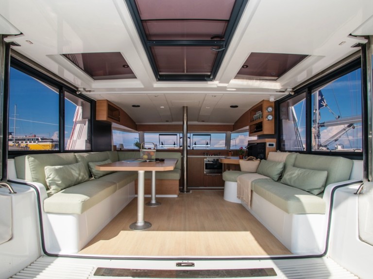 Bali Bali Catsmart in Nydri on SamBoat