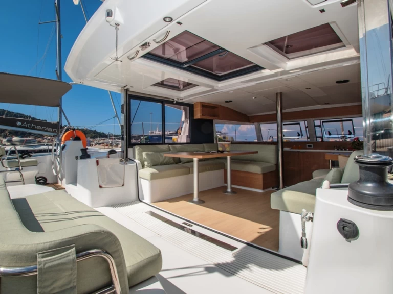 Rent a Bali Bali Catsmart Nydri