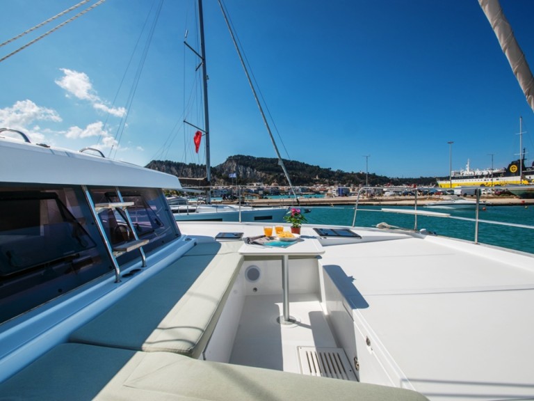 Yacht charter Nydri cheap Bali Catsmart