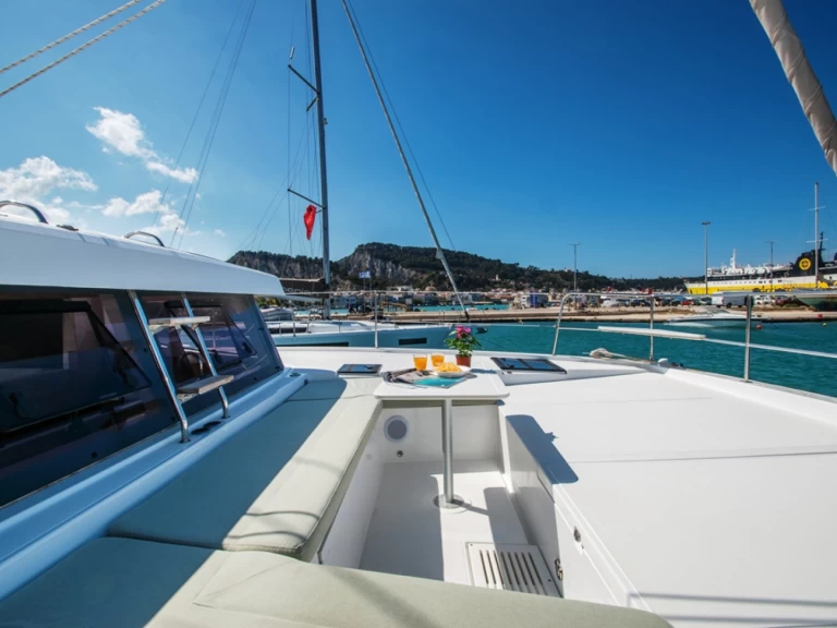 Yacht charter Nydri cheap Bali Catsmart