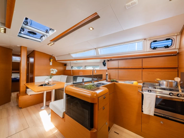 Bareboat Rental Sailboat Jeanneau with a boat licence