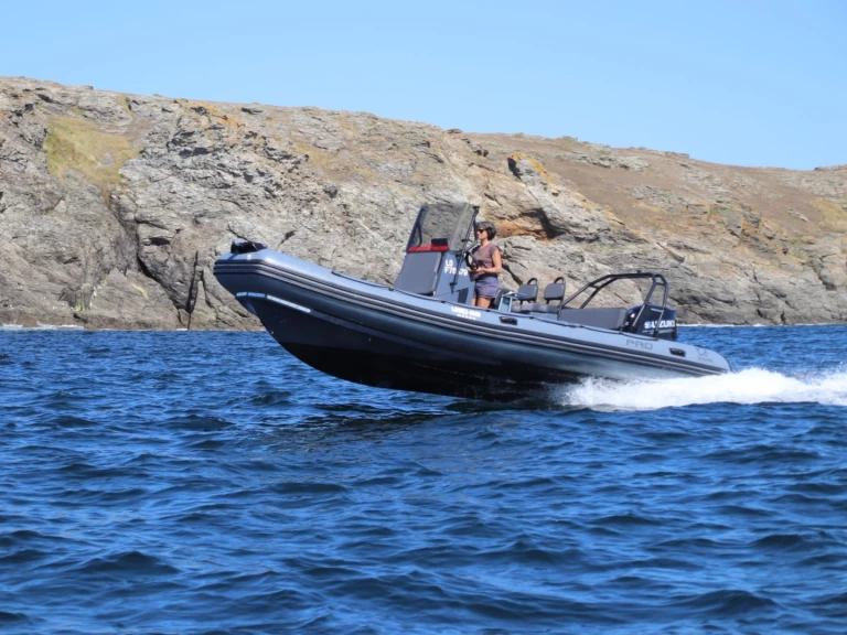 RIB rental in Port-Louis - Zodiac Pro 7