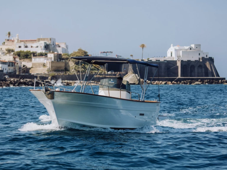 Motorboat rental in Forio - O.P Nautica Gozzo 780