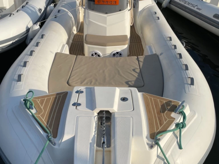 RIB for rent Port de Saint-Cyprien Méditerranée at the best price