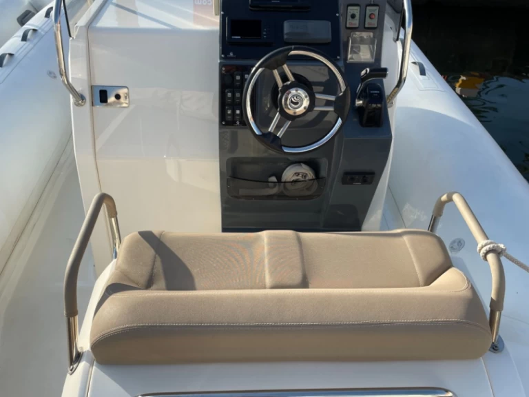 Capelli Tempest 800 Sun charter bareboat or captained in  Port de Saint-Cyprien Méditerranée