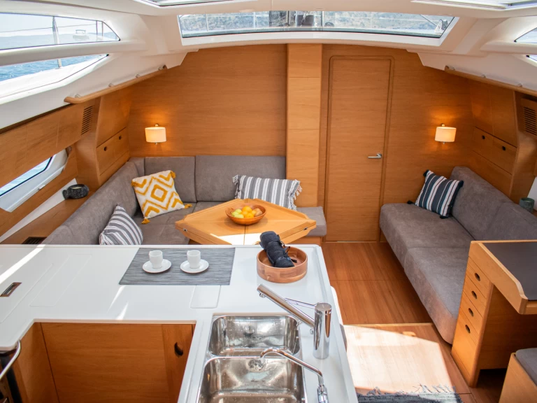 X-Yachts Xc47 in Olympic Marine on SamBoat