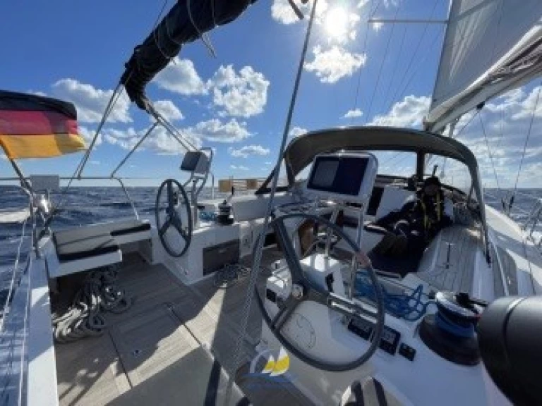 Bareboat Rental Sailboat Elan with a boat licence