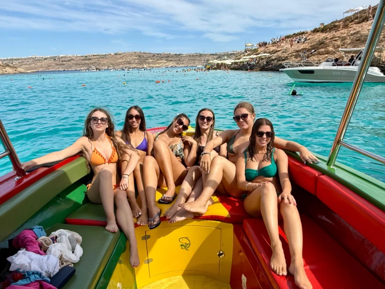 Rent a Coronet motoring Ċirkewwa