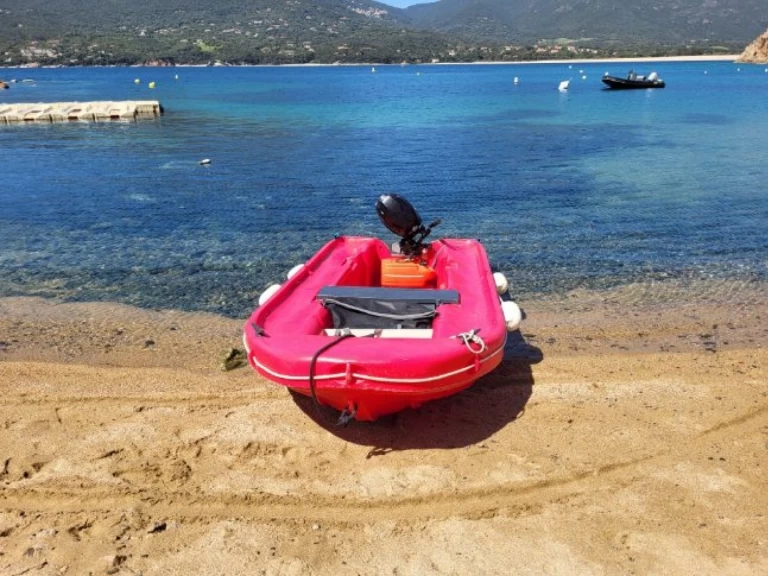 Fun Yak Sécu 13 charter bareboat or captained in  Propriano