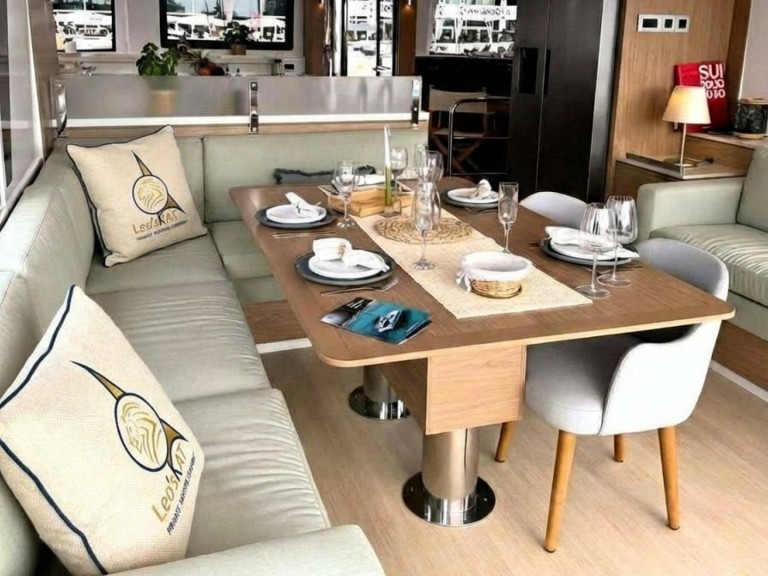 Bali Bali 4.2 charter bareboat or captained in  Lefkáda