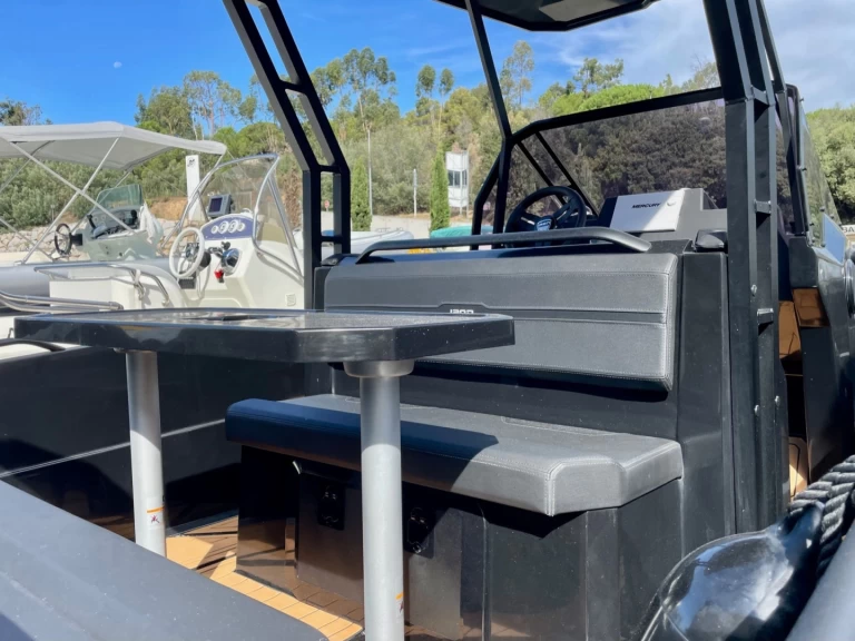 Boat rental IRON Iron 767 in Propriano on Samboat