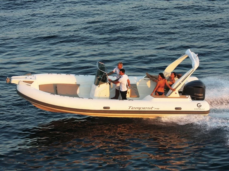 Boat rental Capelli CAPELLI 770 TEMPEST in Porto-Vecchio on Samboat