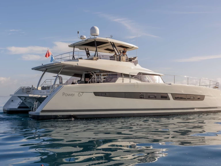 Bareboat Rental Luxury Yacht Fountaine Pajot with a boat licence