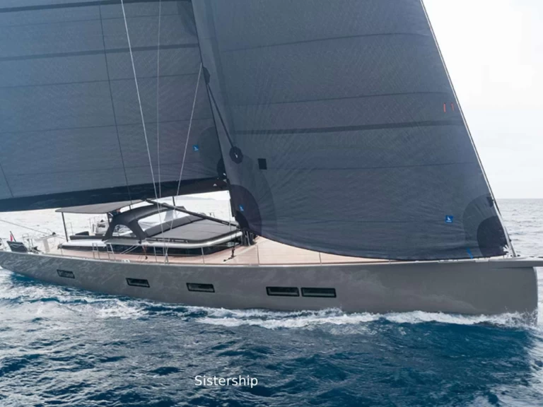 Custom YKNOT in Naples on SamBoat