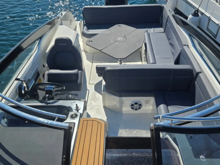 Motorboat for rent Propriano at the best price