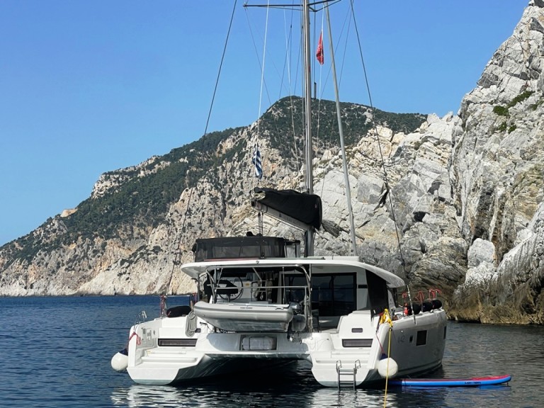 Catamaran rental with or without captain Lagoon Lávrio