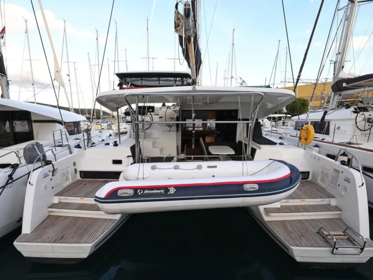Boat rental Lagoon Lagoon 42 in Primošten on Samboat