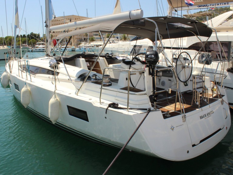 Sailboat for rent Split at the best price