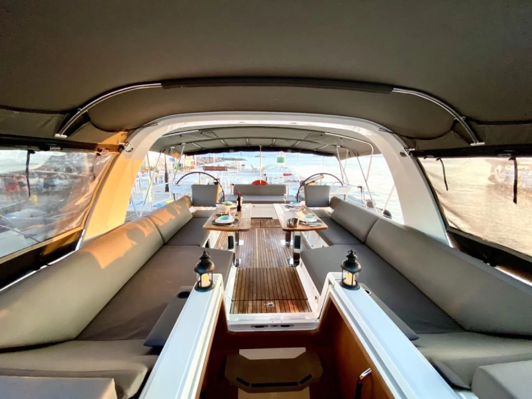 Yacht charter Néa Péramos cheap Jeanneau 60