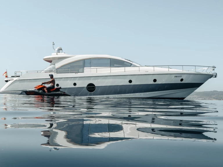 Rent a Aicon Aicon 72 SL Palma de Mallorca