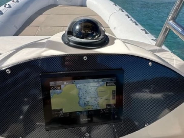 Motorboat rental in Poltu Quatu -  Capelli 900 Sun 250 HP